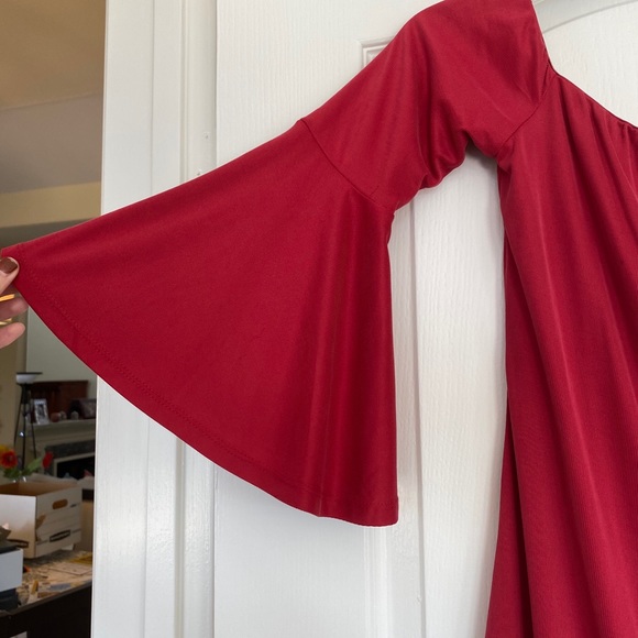 house of harlow x revolve red bell sleeve dress - Picture 2 of 5